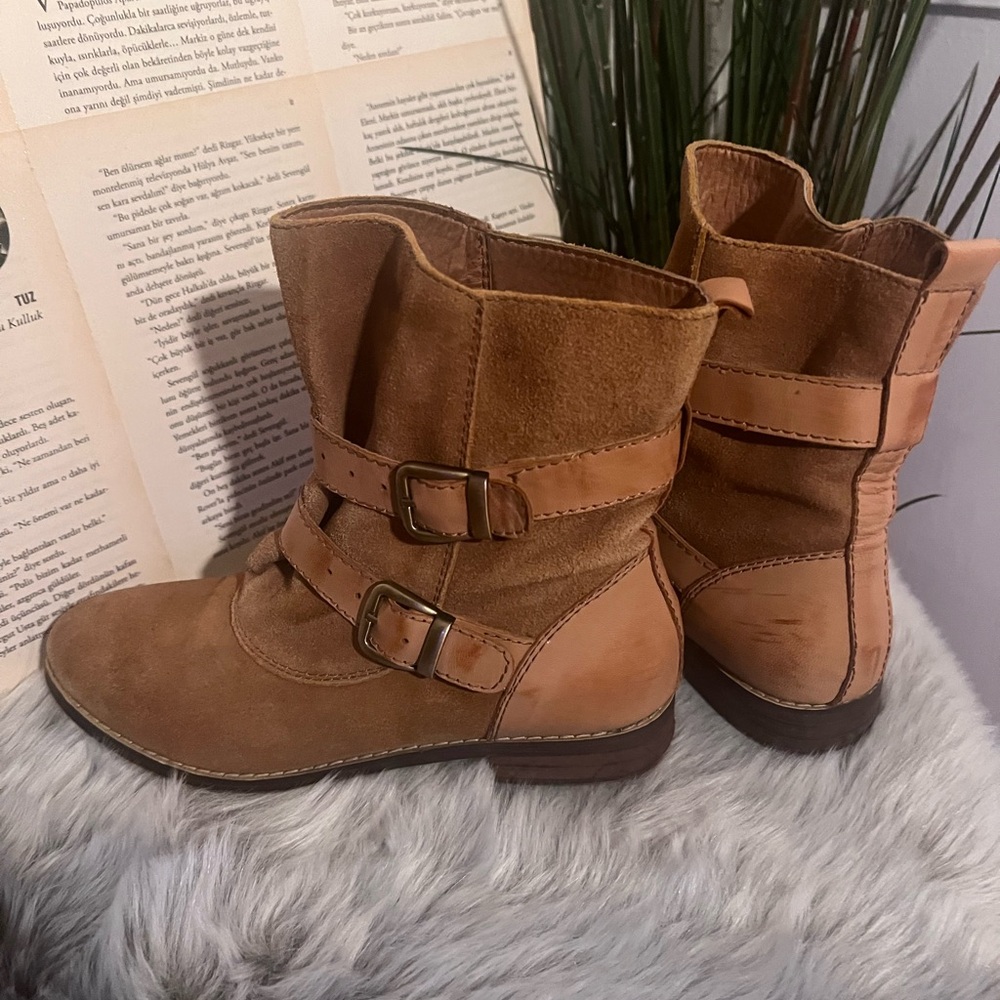 VINTAGE HERMES SUEDE BOOTIES 🔥🔥🔥 - Picture 3 of 11